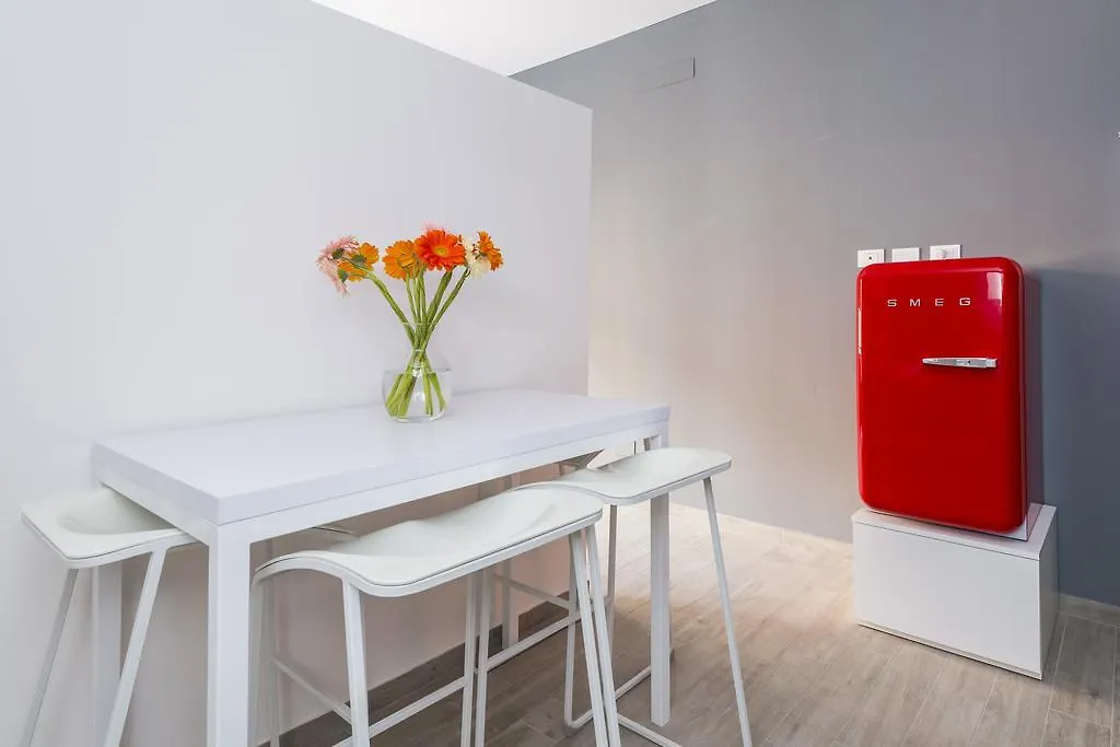 Miavia Apartments- Marconi 0*, Bologna Italy
